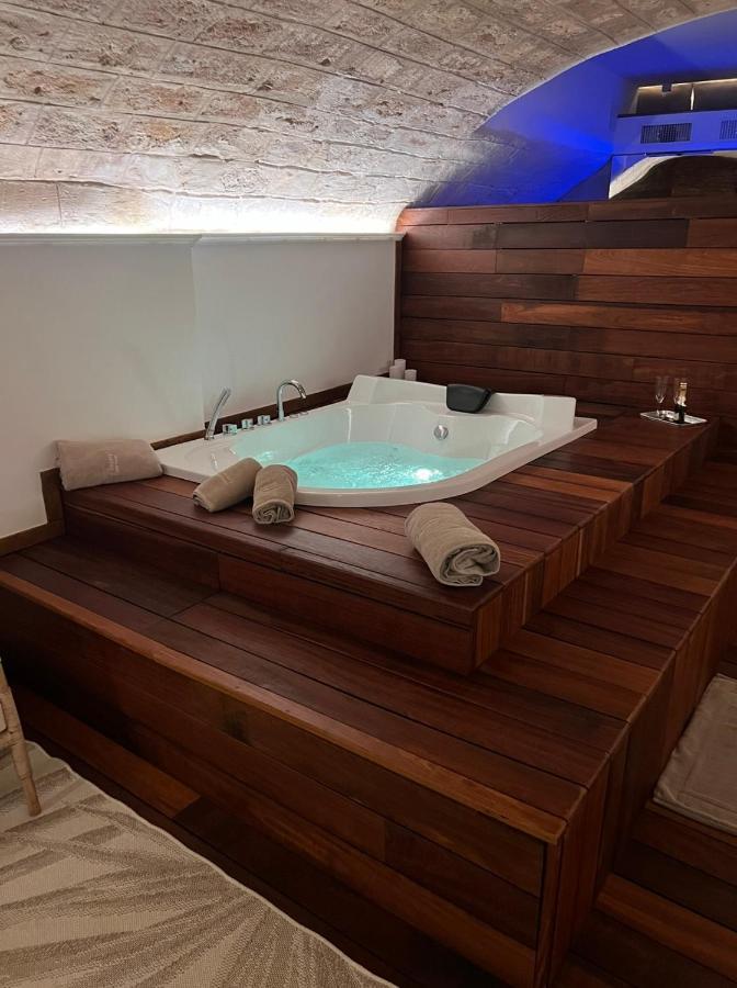 Lc Luxury Apartment Bari Eksteriør billede