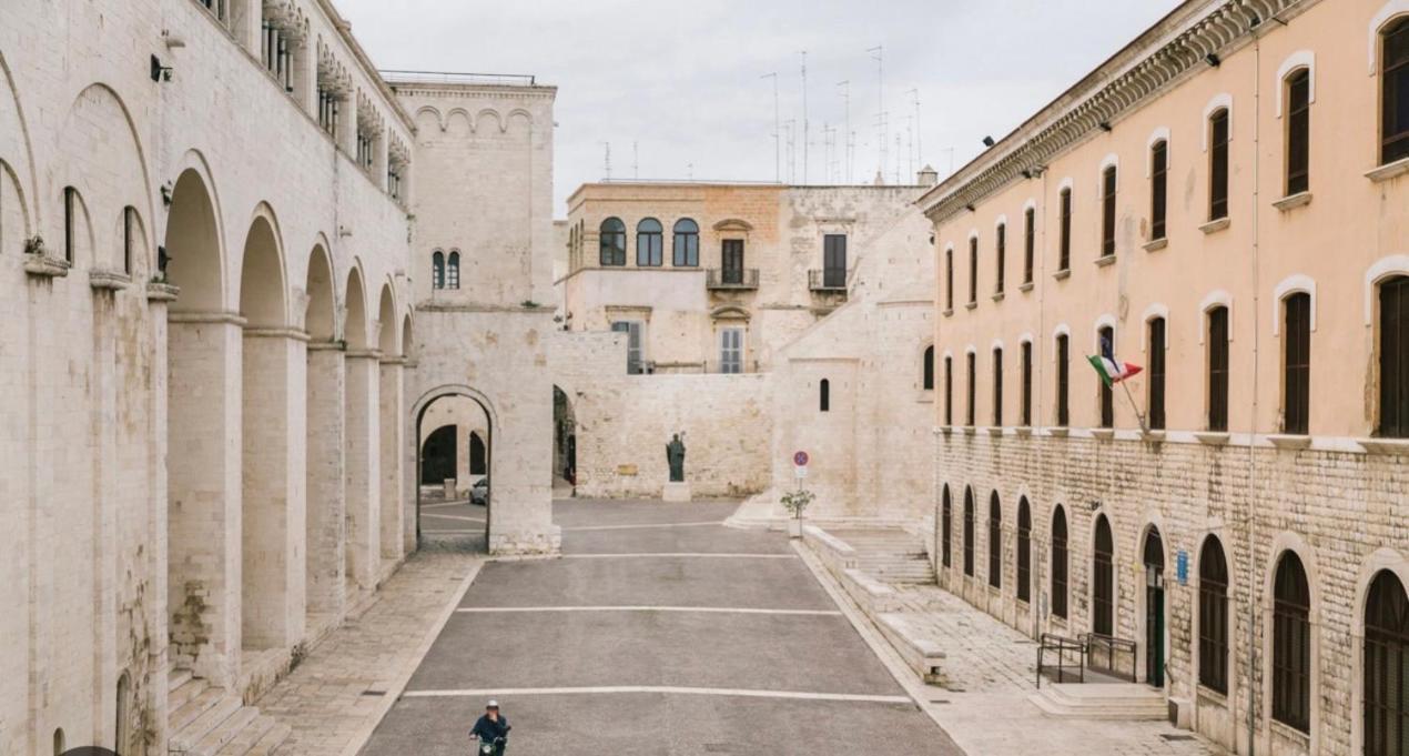Lc Luxury Apartment Bari Eksteriør billede