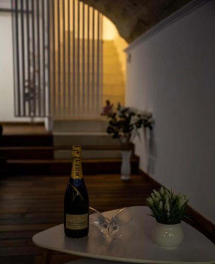 Lc Luxury Apartment Bari Eksteriør billede