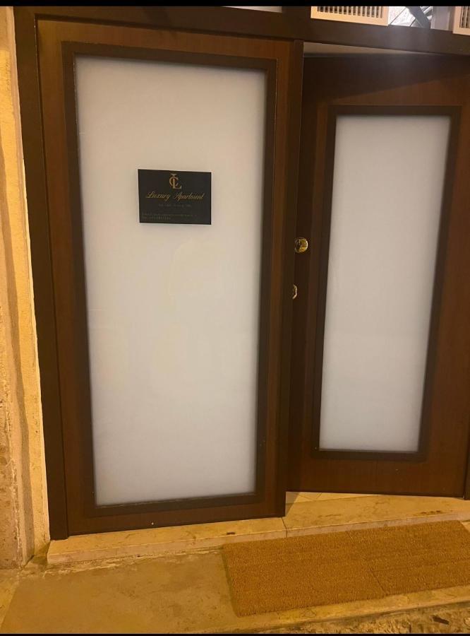 Lc Luxury Apartment Bari Eksteriør billede